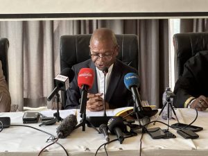 Lire la suite à propos de l’article Changement de la constitution : Ejiba Yamapia annonce la création d’une Coalition citoyenne pour la nation