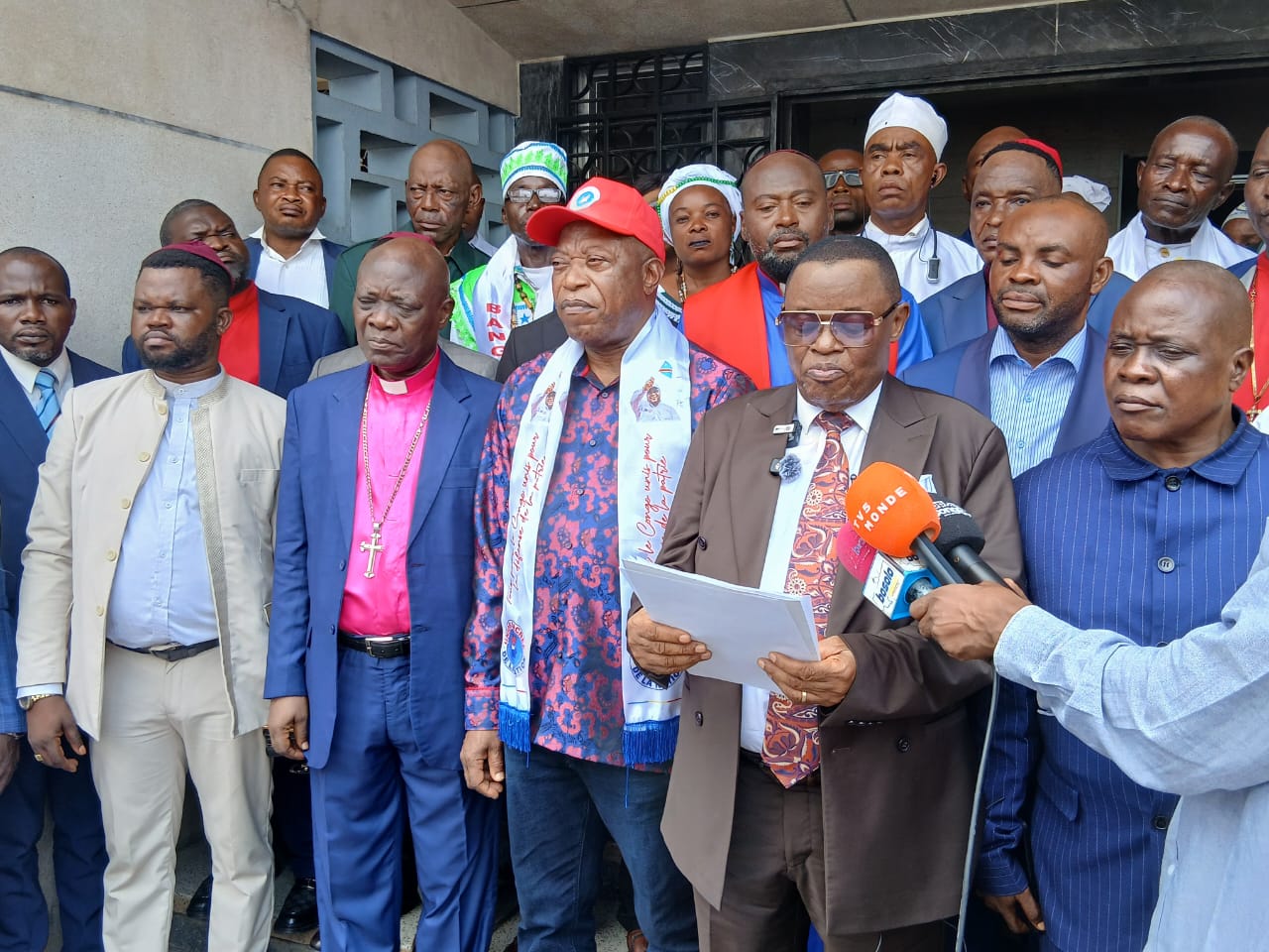 Politique : des confessions religieuses exigent le changement de la Constitution pour que la RDC ne soit plus un État laïc