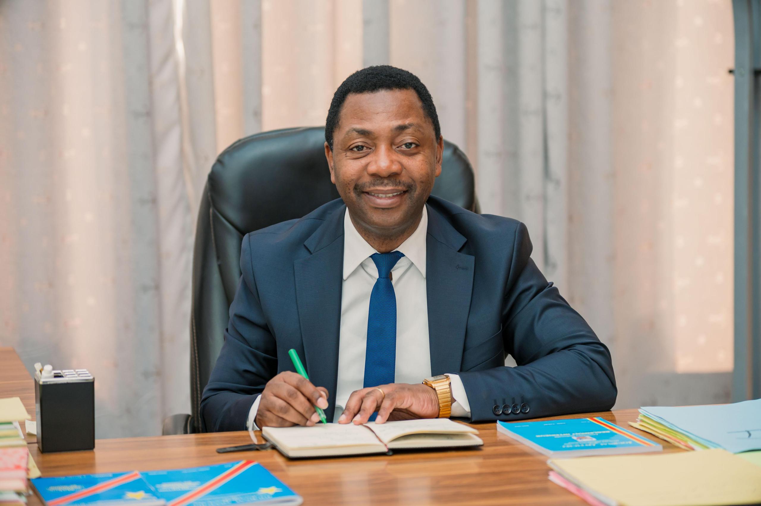RDC: « Il faut une nouvelle constitution pour développer convenablement le pays » Nicolas Diahoya Mboso