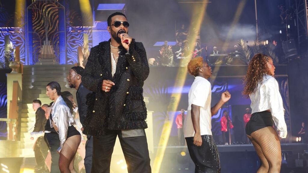 Après Paris, Fally Ipupa veut enflammer Kinshasa avec deux Stade des Martyrs