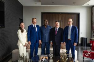 Lire la suite à propos de l’article RDC : Félix Tshisekedi explore les technologies d’imagerie aérienne pour cartographier les ressources minières