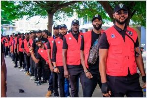Lire la suite à propos de l’article Kinshasa : Daniel Bumba met fin aux contrôleurs des documents de véhicules, les roulages reprennent du service