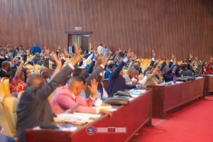 Lire la suite à propos de l’article RDC : l’Assemblée nationale adopte la loi fixant les conditions d’organisation du référendum