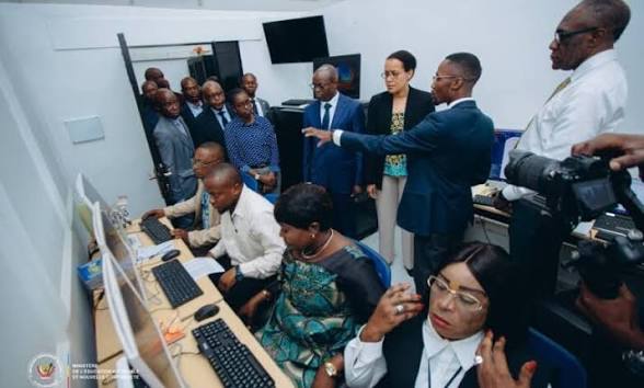 Medias : la chaîne chrétienne La Lumière du Monde s’installe à Kinshasa