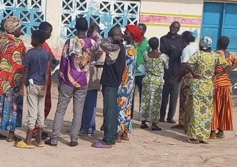 Kwango : à la veille de l’Examen d’État, les épouses des enseignants de Ganaketi dénoncent sept mois d’arriérés de salaires