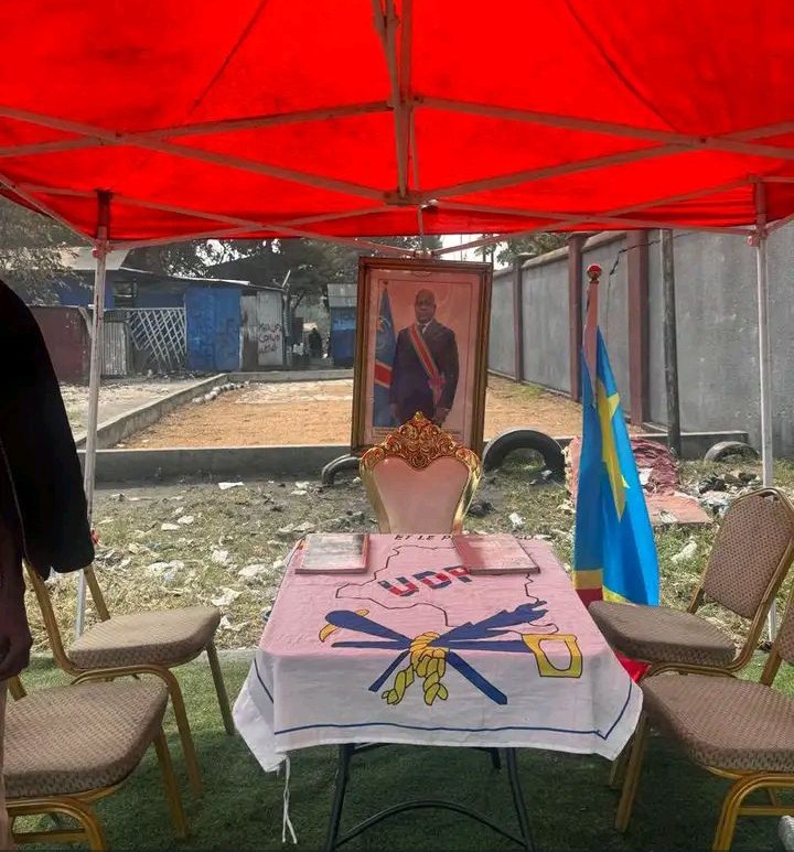 Kinshasa : l&rsquo;Archidiocèse dénonce une « provocation » après l&rsquo;occupation de son parvis par des militants de la Force du Progrès