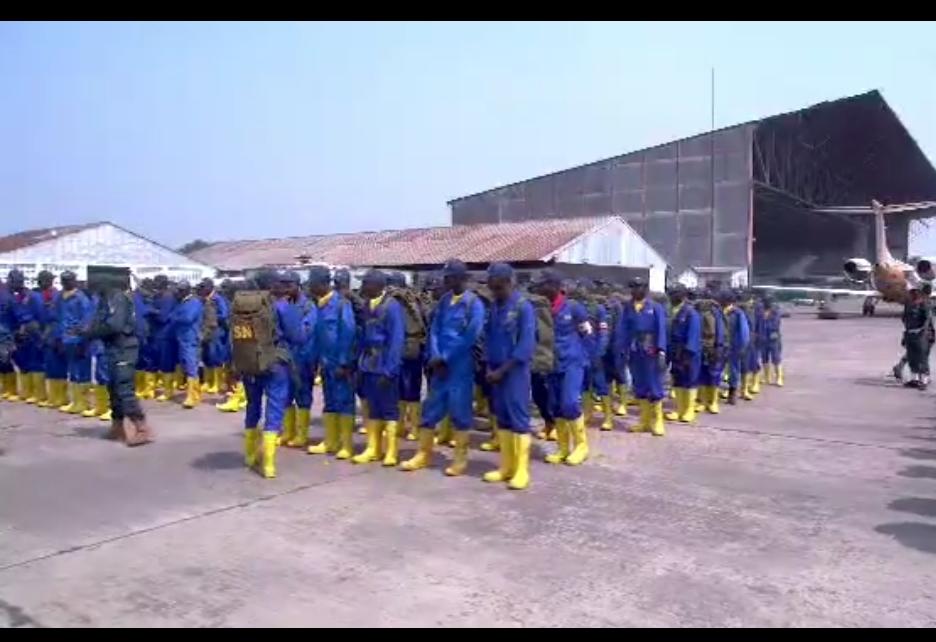 Kinshasa accueille 600 jeunes issus du Service national pour une opération d’assainissement urbain