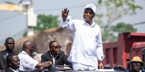 Lire la suite à propos de l’article Kinshasa : le cortège de Martin Fayulu attaqué à la machette, trois militants de Lamuka grièvement blessés